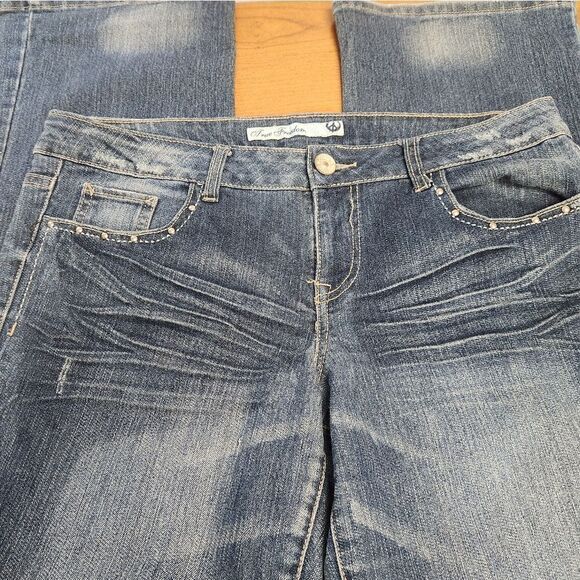 True Freedom jeans size junior 13. - Picture 2 of 8